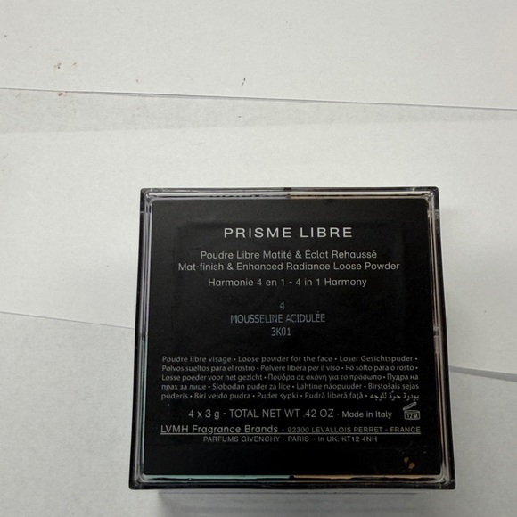 Givenchy Prisme Libre in 4 in 1 Harmony in Mousseline Acidulee - Picture 2 of 6